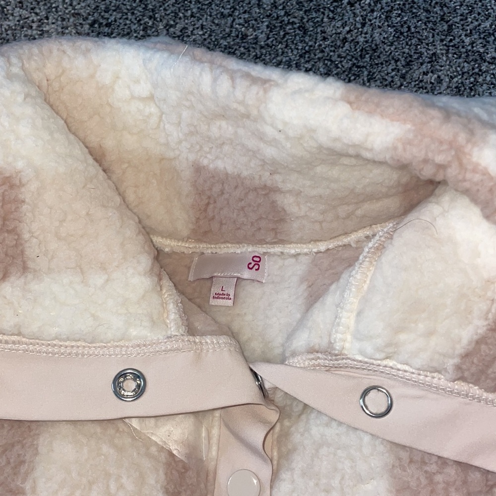 Oversized Fleece - Picture 2 of 3